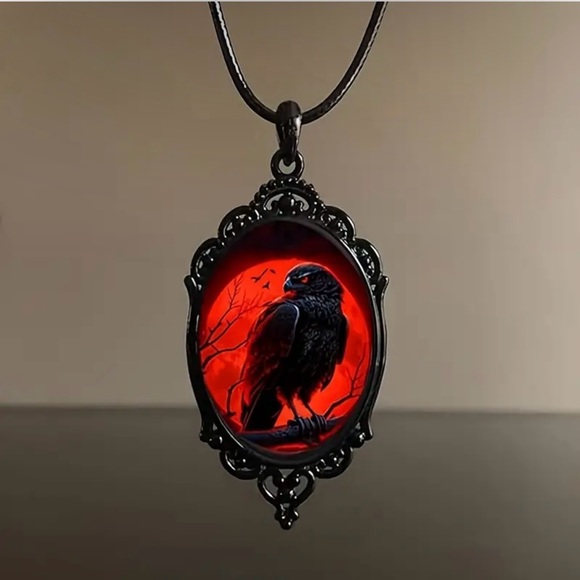 Red Moon Eagle Cameo Necklace Gothic Style Glass Pendent Choker Mystic Witch Jew - Picture 6 of 14